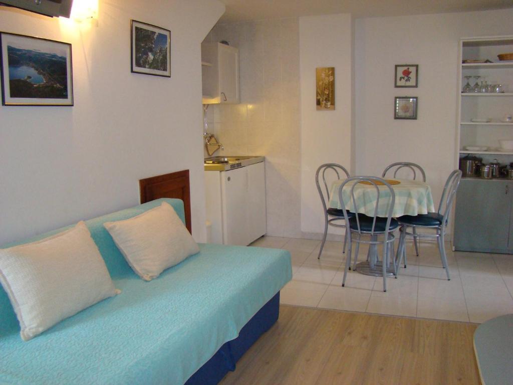 Studio Apartments Kuljis Vis Quarto foto